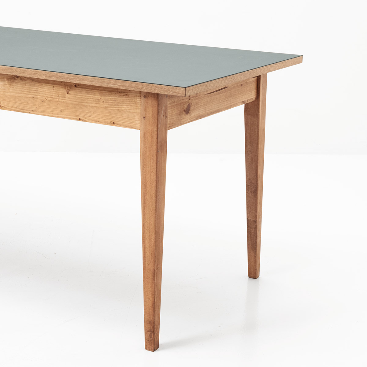 Biedermeier | Tisch mit Linoleum | New