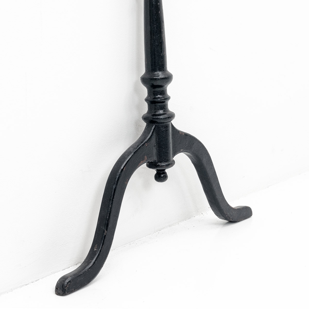 Bistroplatte Nussbaum, antik