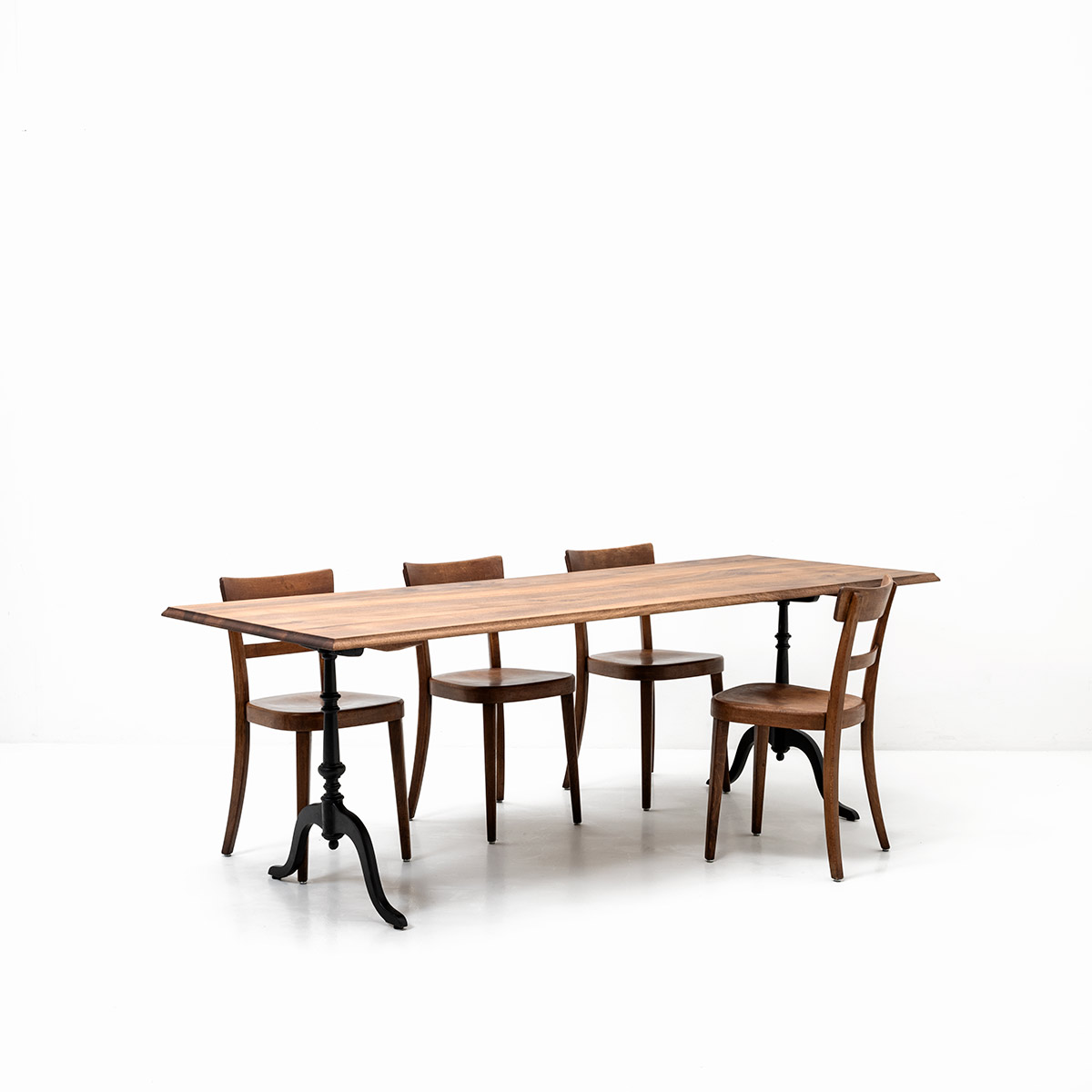 Bistroplatte Nussbaum