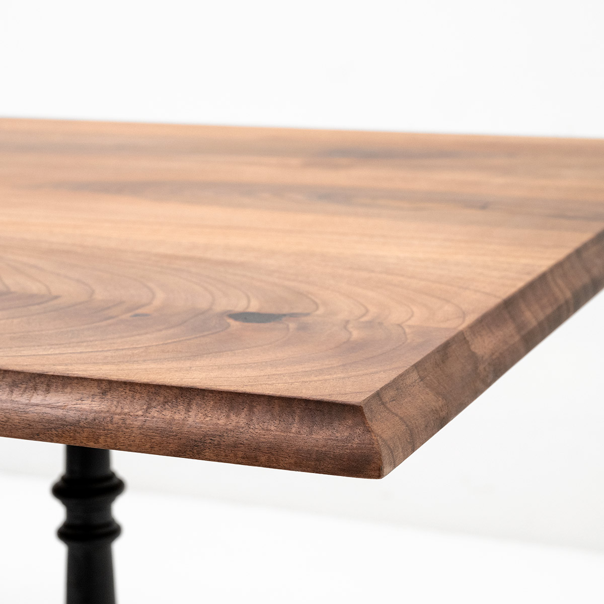 Bistroplatte Nussbaum