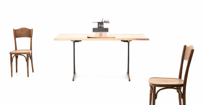 Bistrotisch Nussbaum 160cm