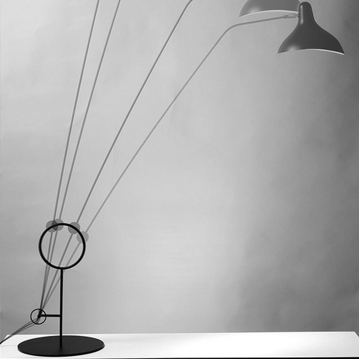 DCW éditions Mantis BS8L Stehleuchte, DCW éditions, Bernard Schottlander, Licht, Lampen