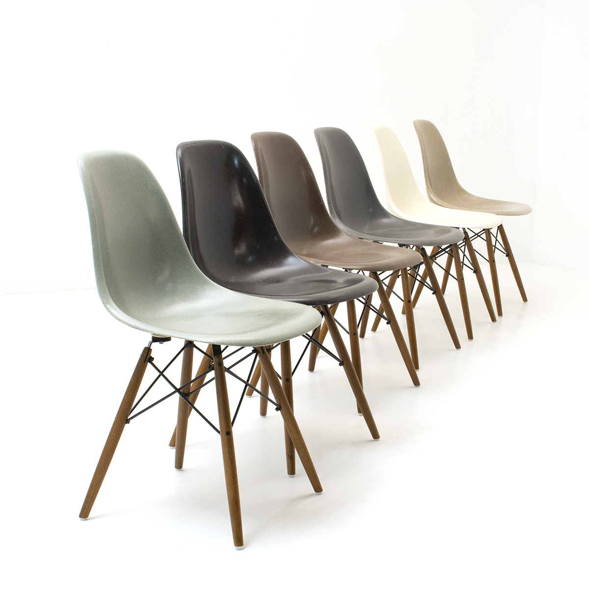 Eames Side Chair