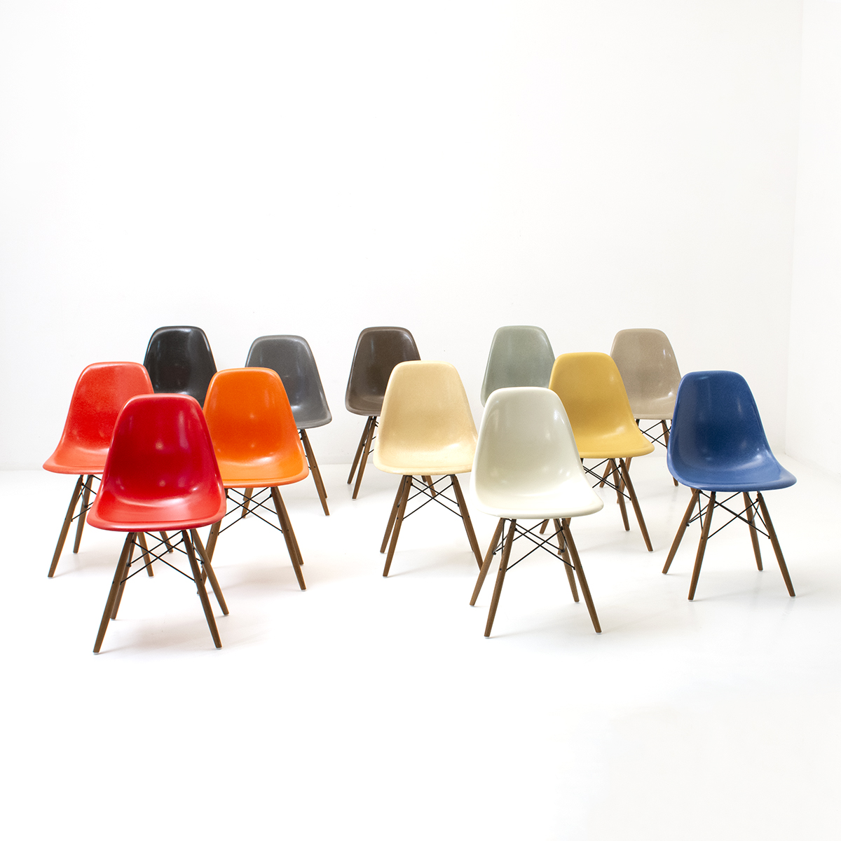 Eames Side Chair