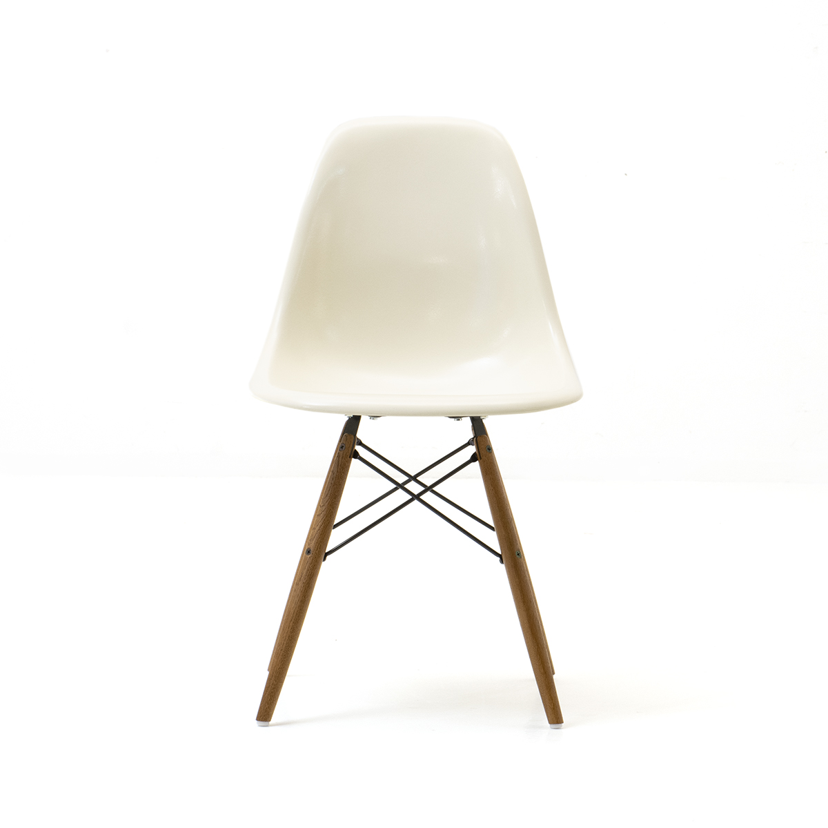 Eames Side Chair