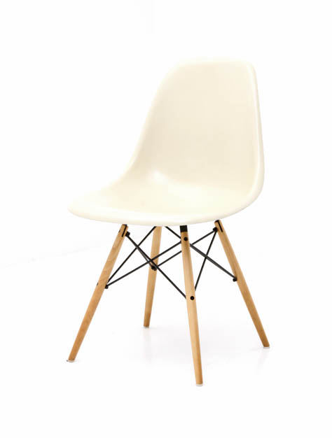 Eames Stuhl, DSW