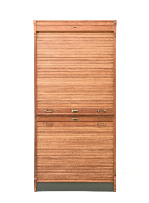 Grosser Lateralschrank