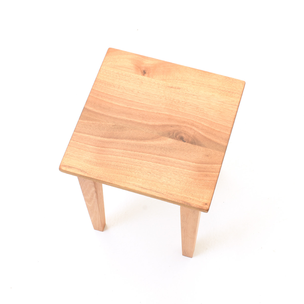 Hocker | Nussbaum