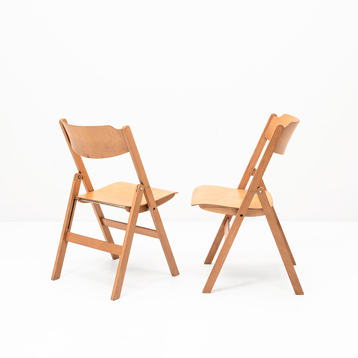 Holzstuhl, klappbar, Schweizer Fabrikat