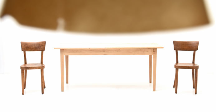 Holztisch Biedermeier