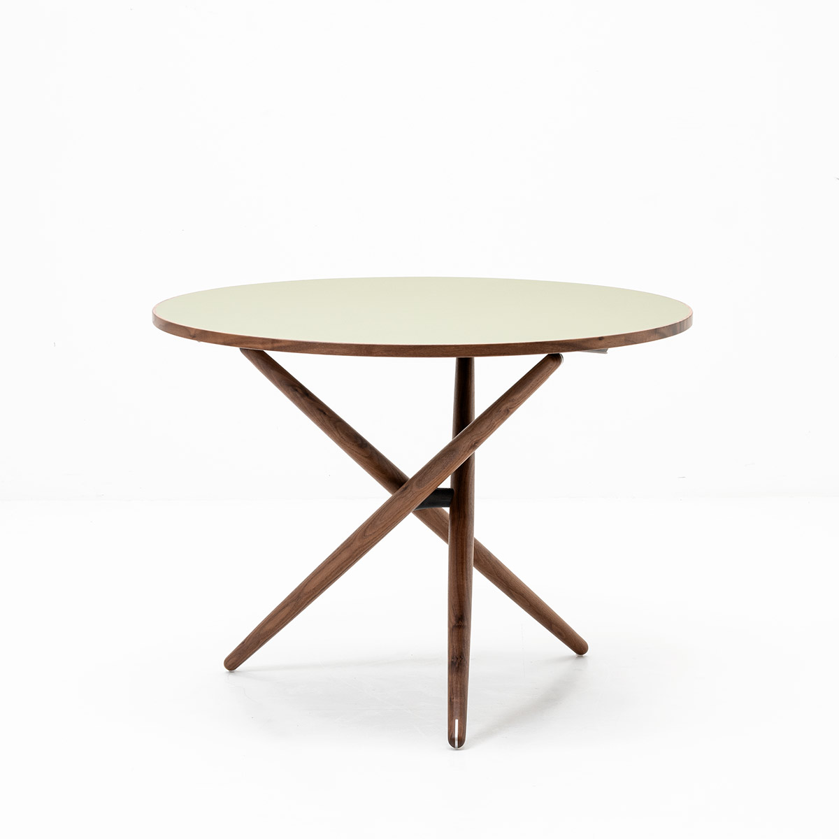horgenglarus ess.tee.tisch t-6500 | ⌀95cm, horgenglarus, Bally, Jürg, Holztisch, Tische