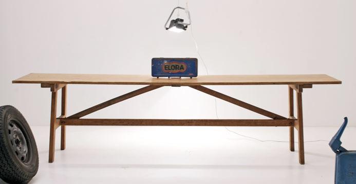 Klapptisch aus Tannenholz