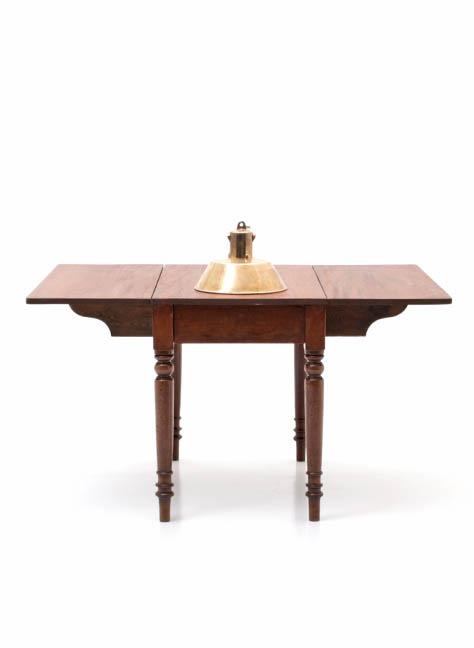 Klapptisch, Mahagoni