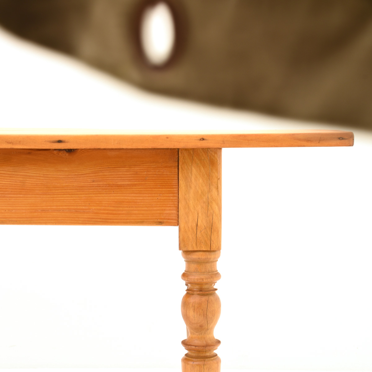 Lange Holztischtafel