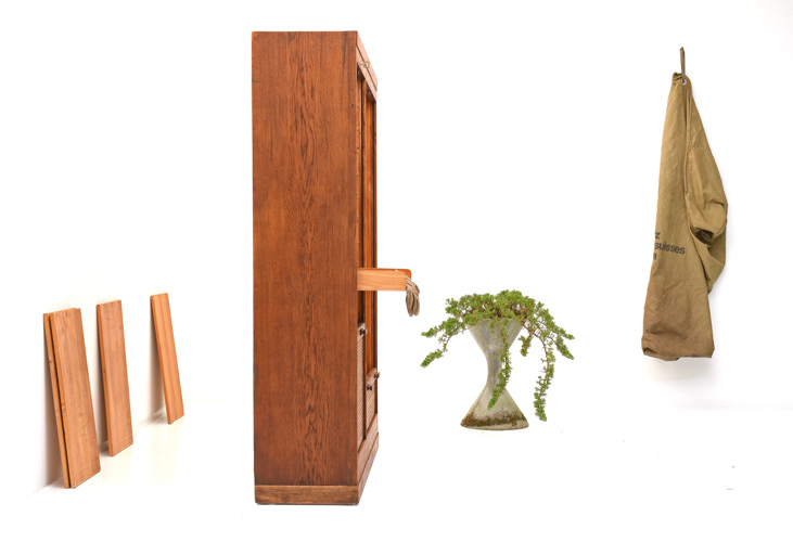 Lateralschrank, Eichenholz