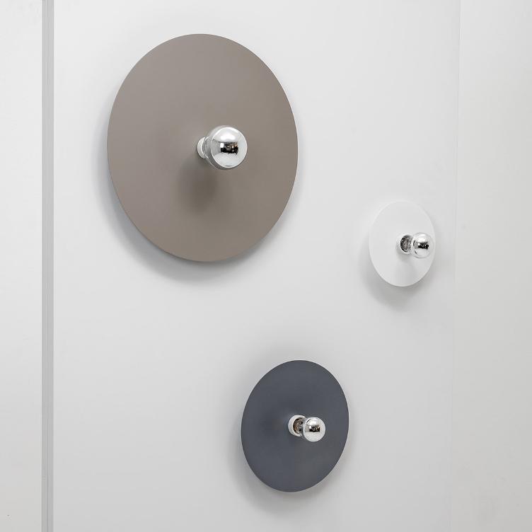 Lehni | Wand-/Deckenleuchte, diverse Grössen und Farben