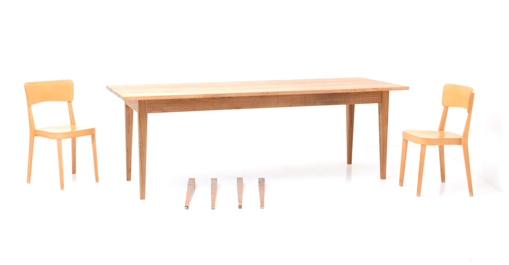 Neuer Biedermeier-Tisch