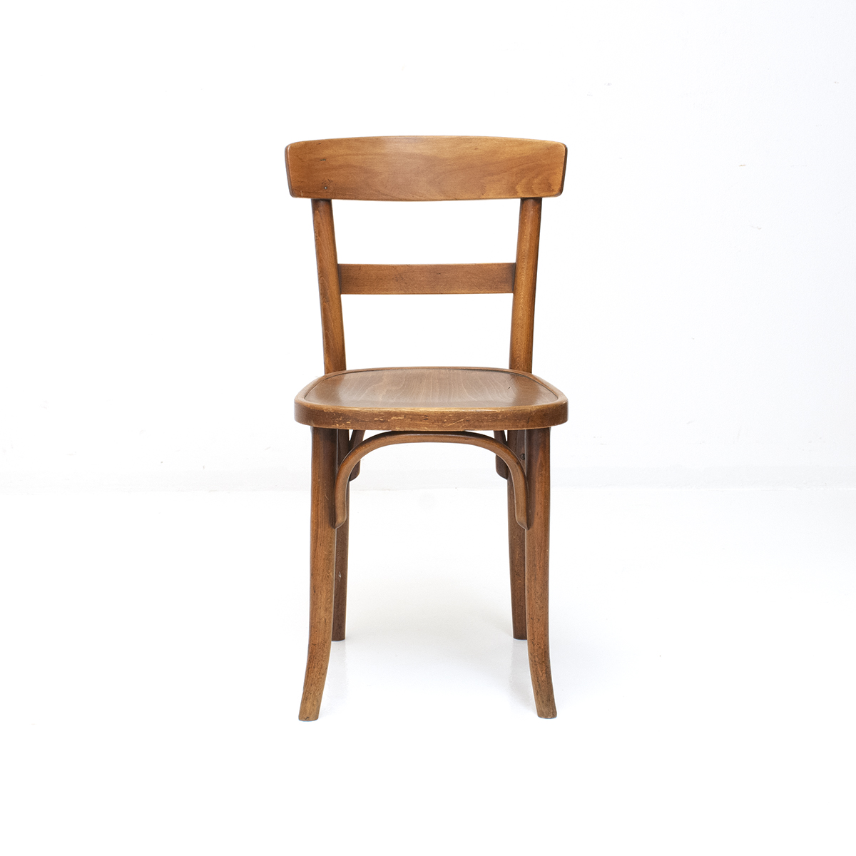 Thonet Bugholzstuhl, Thonet, Werkentwurf, Holzstuhl, Stühle